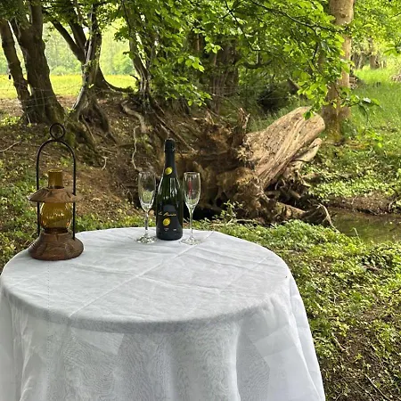 Exceptional - Rural Charm Momignies